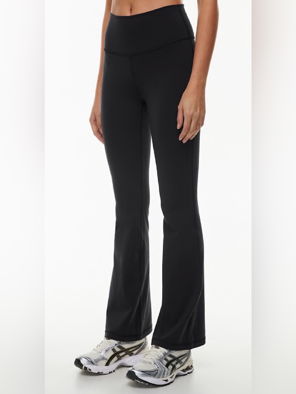 TNA Action Flare Legging - Women’s M